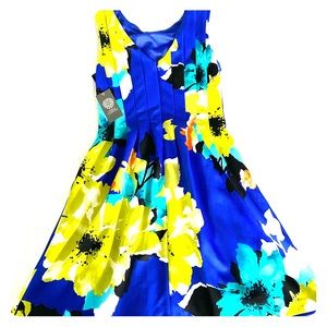 Vince Camuto Floral A line dress